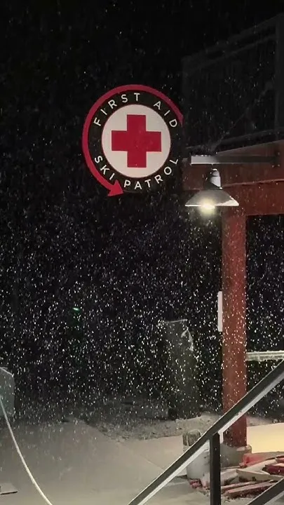Arapahoe is making snow (Video)