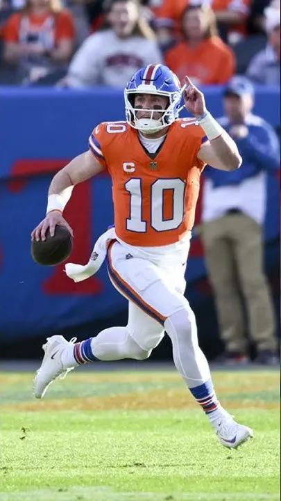 What's Wrong With Bo Nix? #broncos #nfl #denverbroncos (Video)