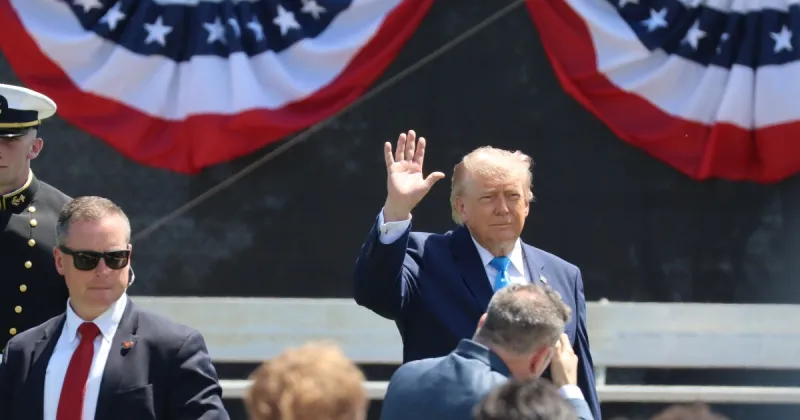 Trump delivers Coast Guard commencement speech, defends Iran war