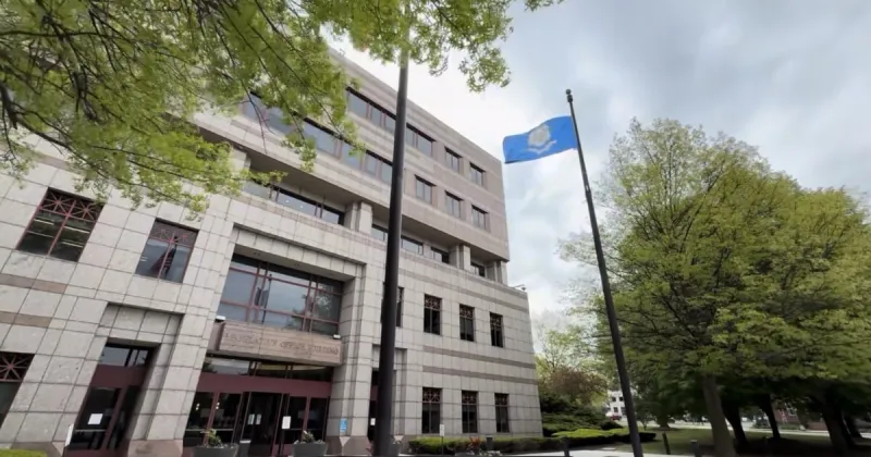 CT's internship legislation leaves money questions unanswered