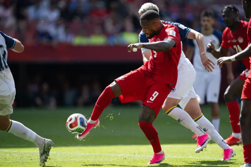 Super sub! Former UConn star Cyle Larin rescues Canada with 78th-minute equalizer in World Cup opener