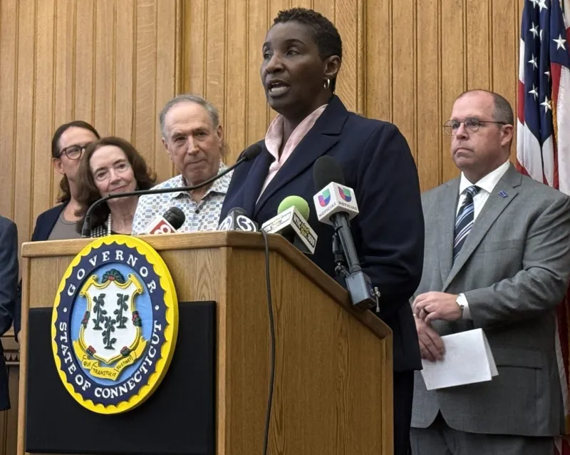 About 110,000 poor CT adults could lose Medicaid coverage