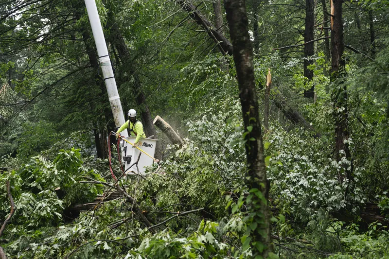 Fazio, Elliott criticize Lamont and Eversource on storm response
