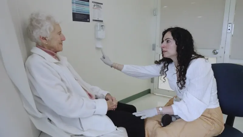UConn Health Minute: Managing Myasthenia Gravis