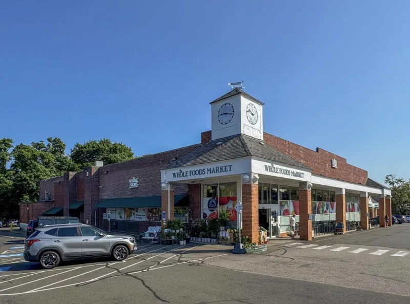 Ashforth Awarded Putnam Plaza Property Management Assignment in Greenwich