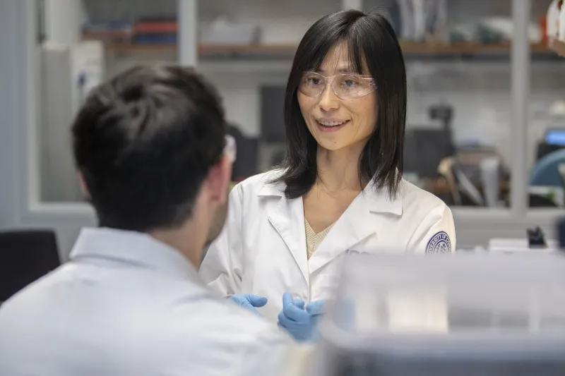 UConn School of Pharmacy and Pharmaceutical Sciences Professor Xiuling Lu Receives Director Promotion