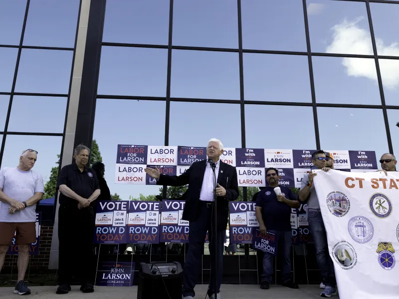 In final days, Dems seeking 1st District seat take message to voters