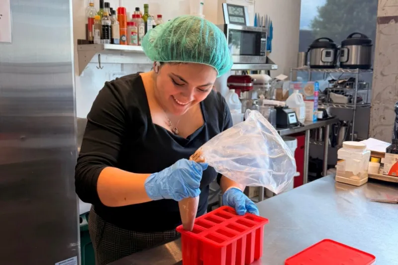 Elena Camacho's Innovating Plant Protein-Rich Foods as PURIS Intern