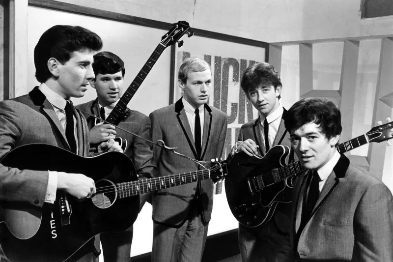 Why the Hollies Suddenly Split
