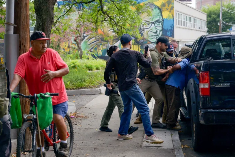 ICE makes arrests in Danbury as activists document agent activity