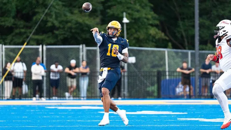 New Haven Takes the 77 Classic behind Duffy's Pair of Touchdown Throws
