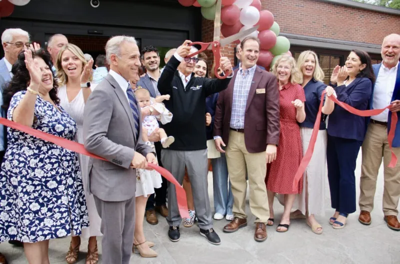 PHOTOS: DeCicco & Sons Opens in Glenville with Fanfare