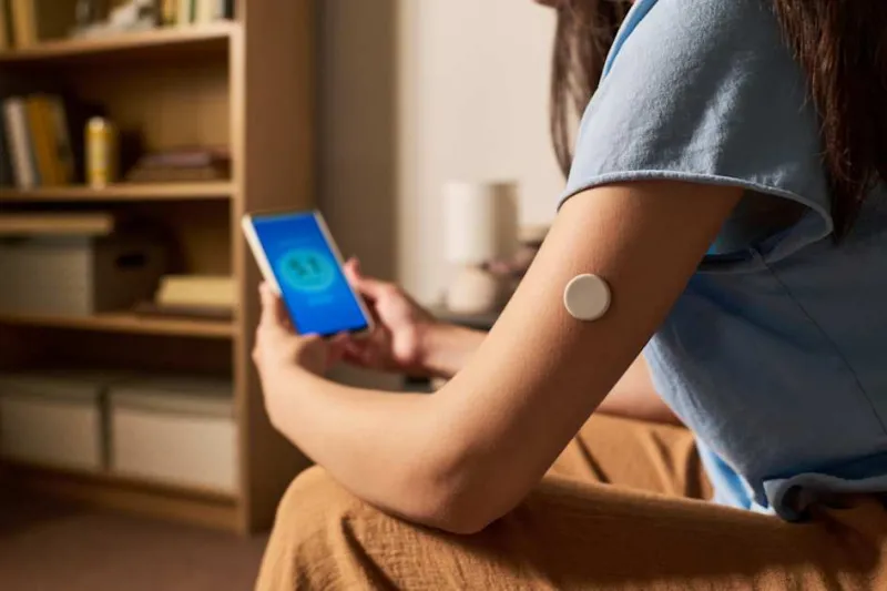Who benefits most from glucose monitoring devices?