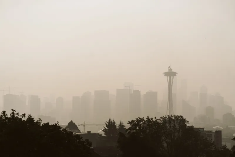 Beyond BMI: Waist Size Shows Who is Most at Risk from Pollution