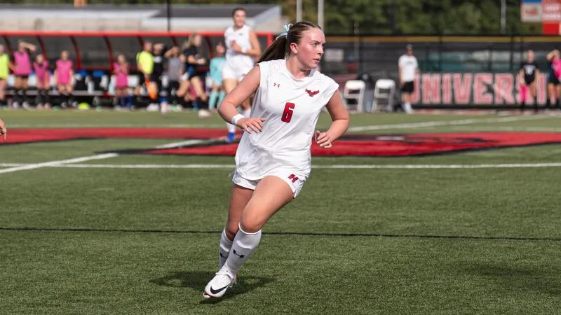 Two Reserve Goals Help #19 Hartford Women's Soccer Defeat University of New England 2-1