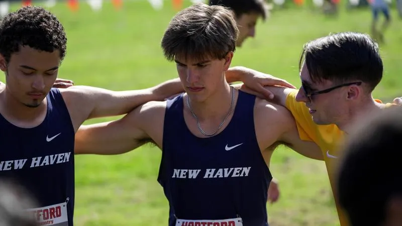 Men's and Women's Cross Country Compete in Second Race of the Season at UMass Dartmouth