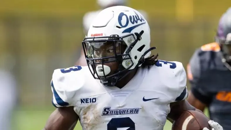 SCSU Football Defeats AIC, 30-19, In Home Opener
