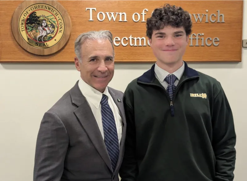 Town Hall Marks Constitution Week with Proclamation