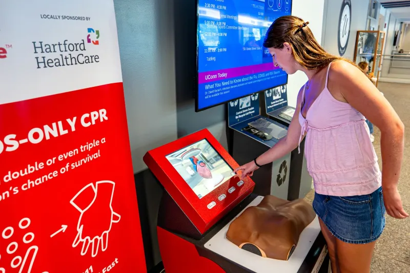 CPR Kiosk Teaches Students How to Save a Life