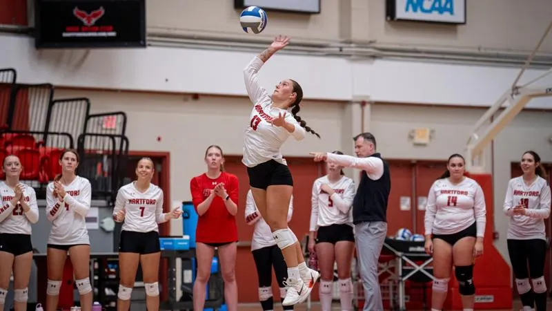 Hartford Women's Volleyball Swept in Straight Sets to #11 Wesleyan University