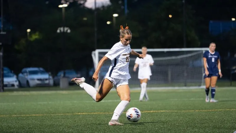 Chargers Come Up Short Against Stonehill in NEC Play