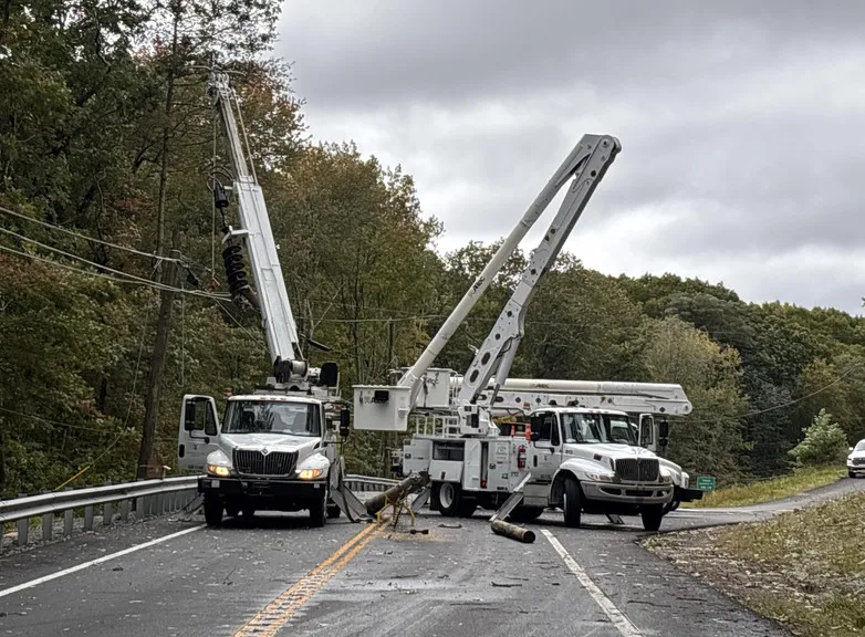 Eversource crews restore power to more than 185,000 customers following nor'easter