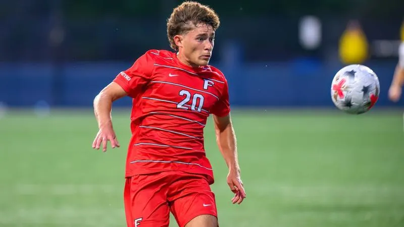 Men's Soccer Gains Clean Sheet At Saint Peter's