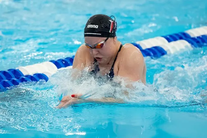 Swimming & Diving Open Season With Fairfield Invitational