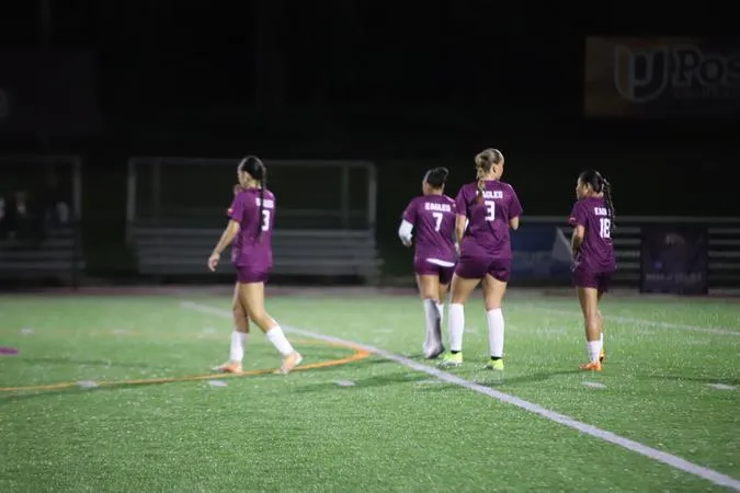 Women's Soccer Narrowly Defeated, 2-1 by Jefferson University