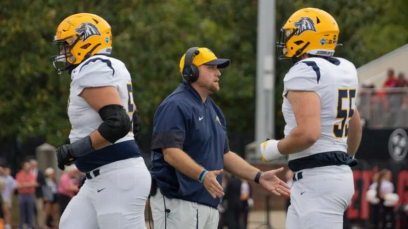 New Haven Falls Short at Austin Peay