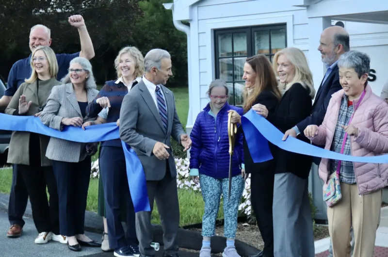 Abilis Marks Reopening of Gardens & Gifts in Renovated Building with Ribbon Cutting