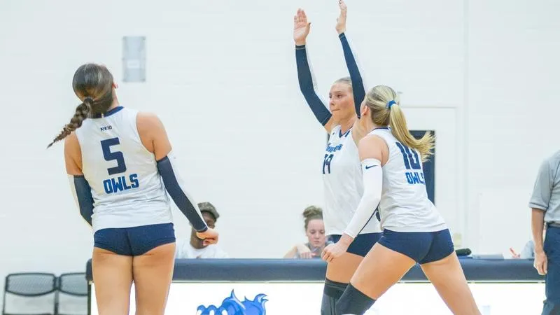 SCSU Volleyball Sweeps Assumption