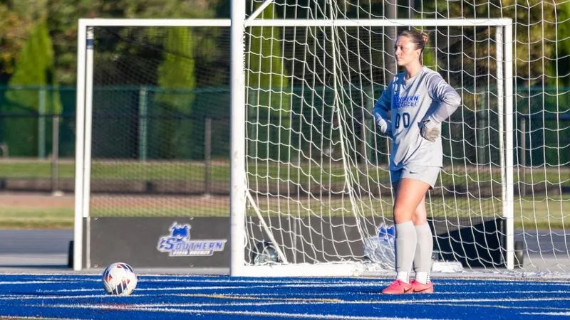 Makenzi Pastreck's 14 Saves Highlight 0-0 Tie Against Nationally-Ranked Bentley