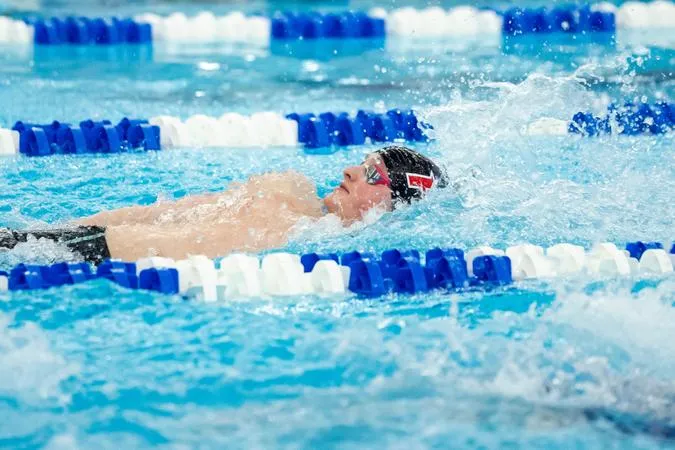 Swimming & Diving Falls To Bryant