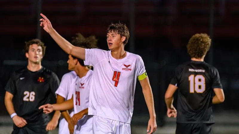 Hartford Men's Soccer Drops 2-1 Conference Match to Roger Williams