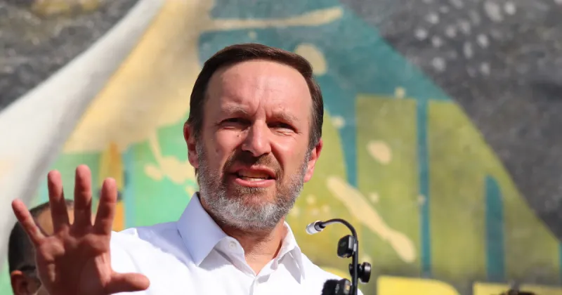 Murphy hits campaign trail for Democrats ahead of midterms