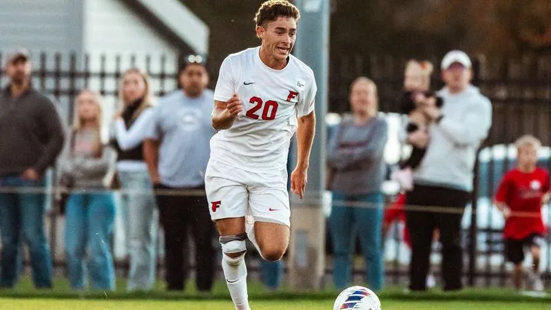 Men's Soccer Hosts Marist On Wednesday Night