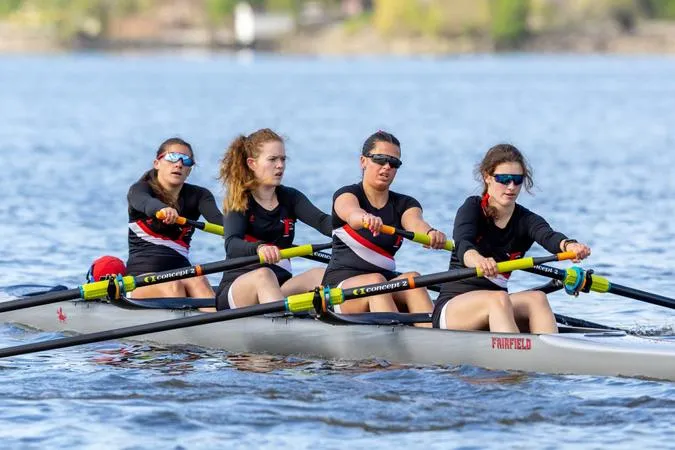Varsity 4 Highlights Women's Rowing Stay At Head Of The Charles