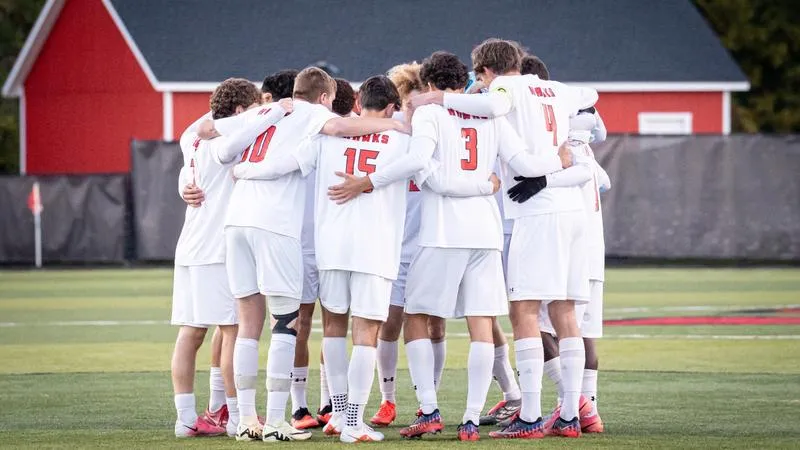 Hartford Men's Soccer Drops Conference of New England Match Up to Endicott College 1-0