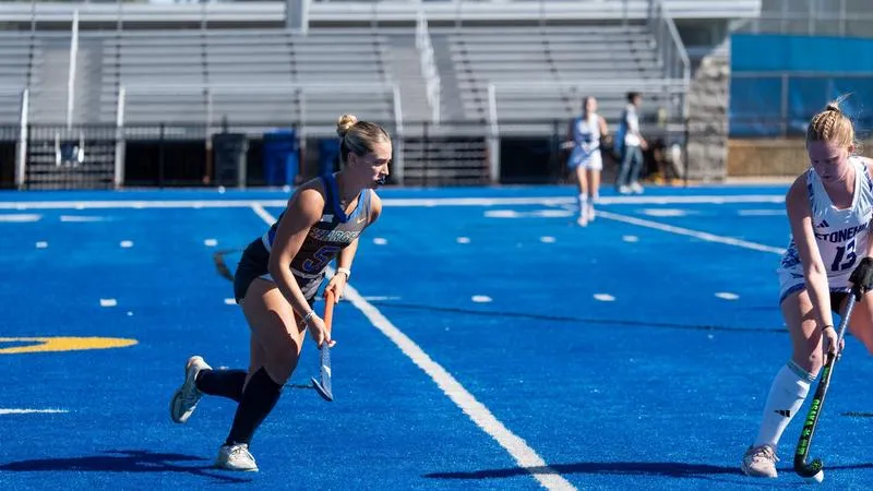 Mercyhurst Holds Off New Haven on Sunday
