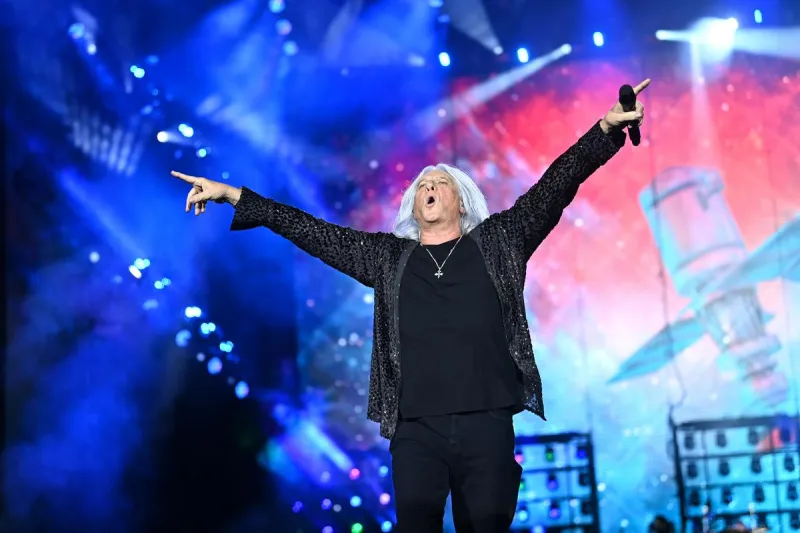 Win Def Leppard Tickets at Mohegan Sun Arena with I95's Song of the Day