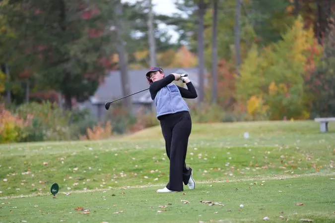 Hartford Women's Golf Round out Fall Season with 12th Place Finish at Holy Cross Crusader Invitational
