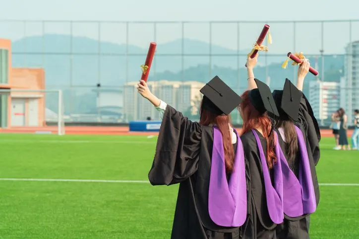 Viral Fight Breaks Out During A Virginia High School Graduation
