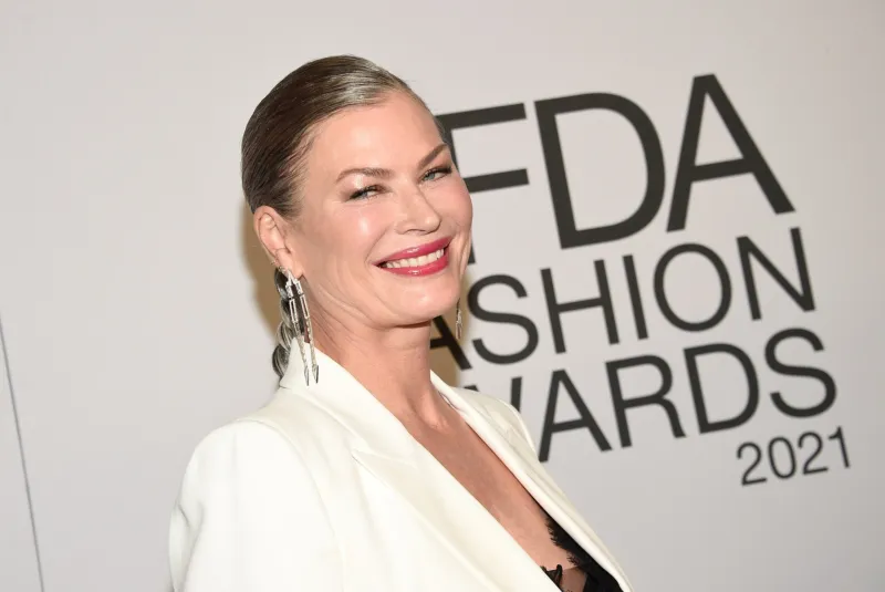 Former supermodel Carr Otis files Paris rape complaint against ex-Elite boss