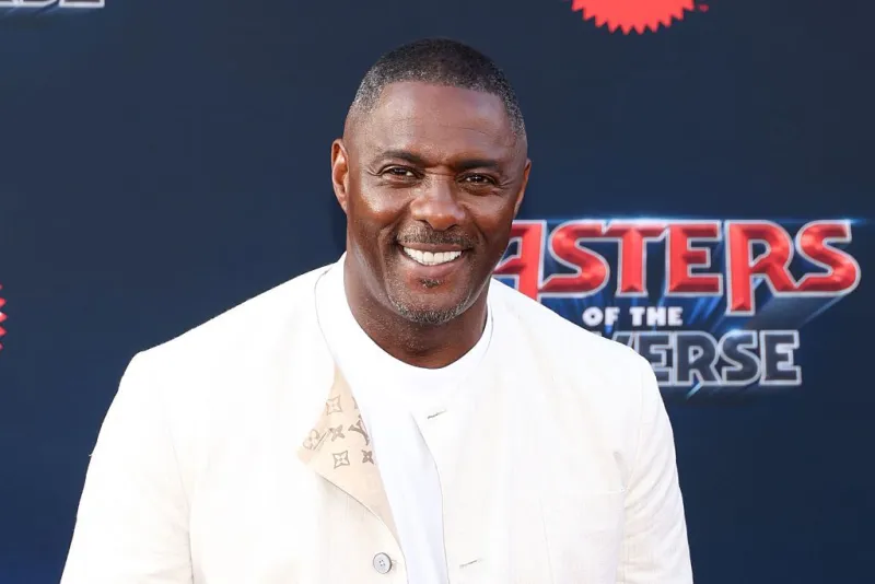 Idris Elba Lays The Black James Bond Talk To Rest