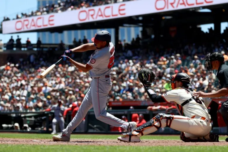 Colt Emerson homers as Mariners beat Nationals 10-2 after long rain delay