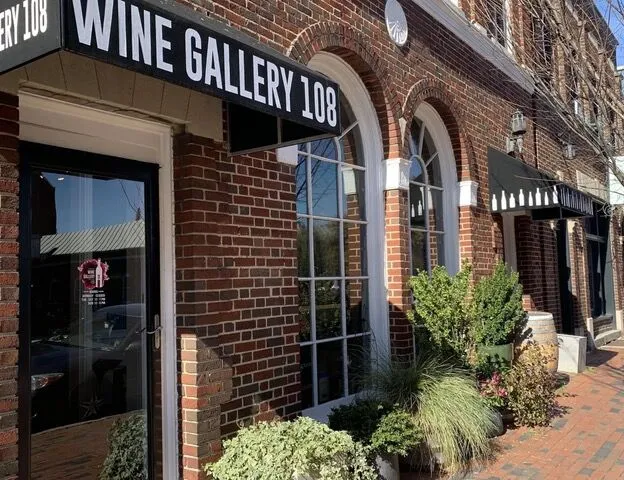 Old Town Alexandria businesses celebrate Croatia's World Cup stay with themed sales event