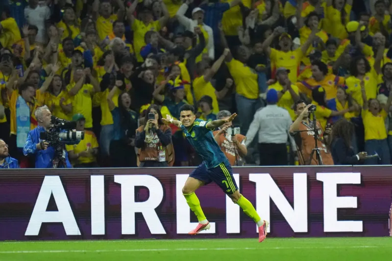 Luis Daz sparks Colombia to a 3-1 win over Uzbekistan in its World Cup opener