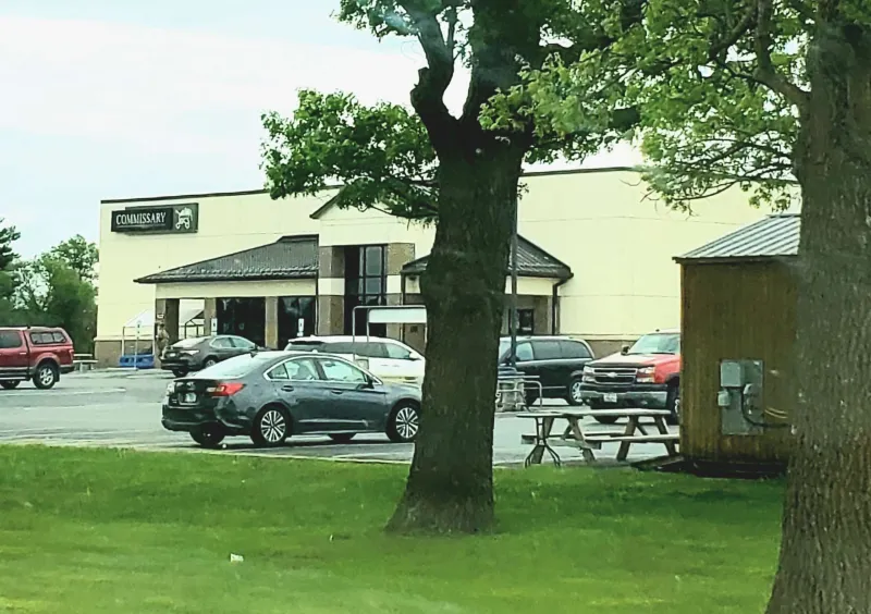 Military commissaries may soon open to DoD civilian employees