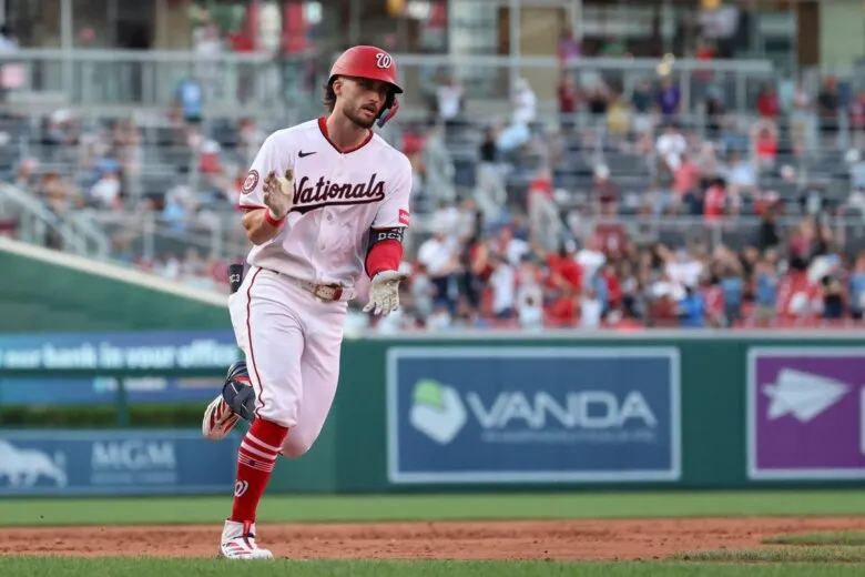 Garca's 2 home runs lift Nationals to a 6-4 victory over Orioles